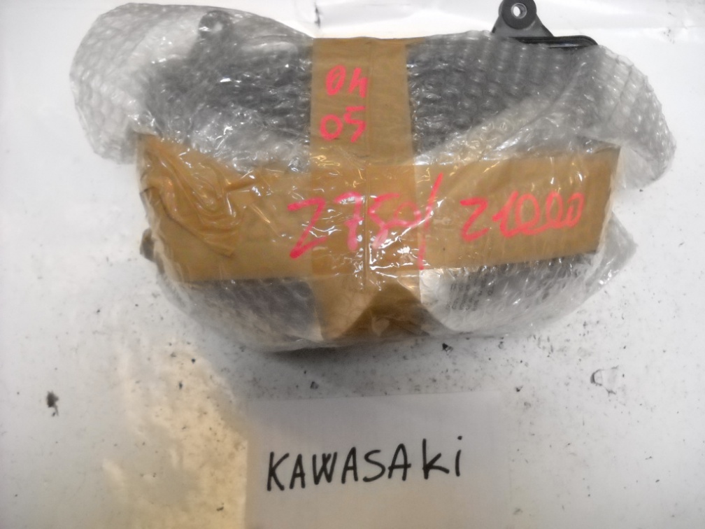 FARO ANTERIORE KAWASAKI Z 750  04-05