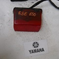FARO POSTERIORE YAMAHA R8E 650