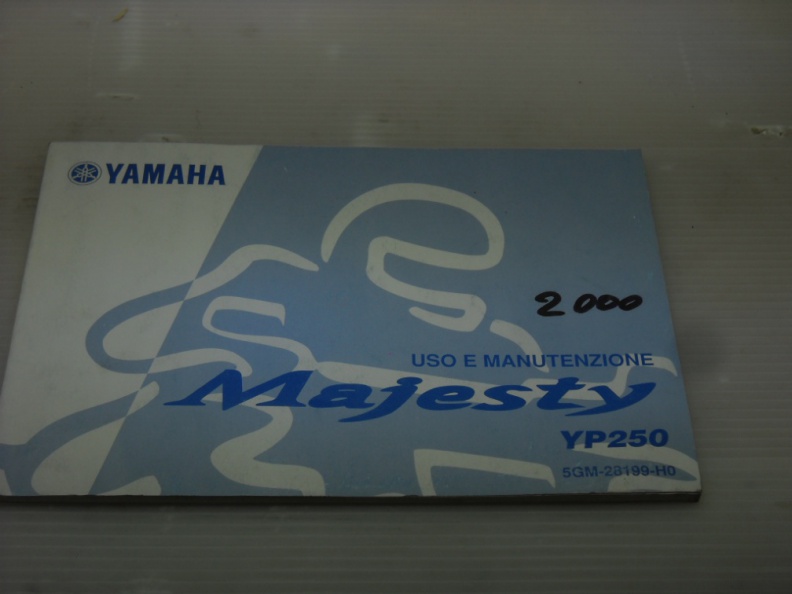 MANUALE USO MANUTENZIONE YAMAHA MAJESTY YP250 '00