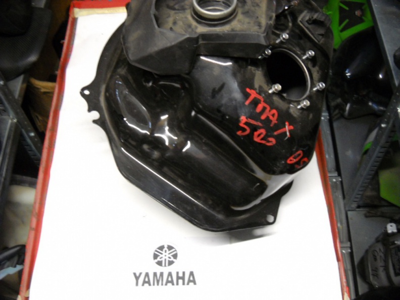 SERBATOIO YAMAHA YP T-MAX 500  05
